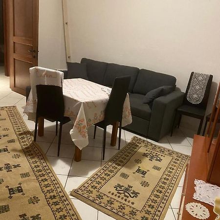 Resi Appartamento Floransa Dış mekan fotoğraf